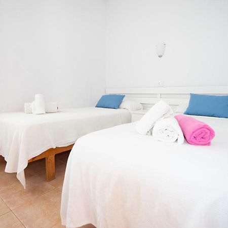 Apartamentos Annabel's 2-3 HABITACIONES Cala Galdana  Exterior foto