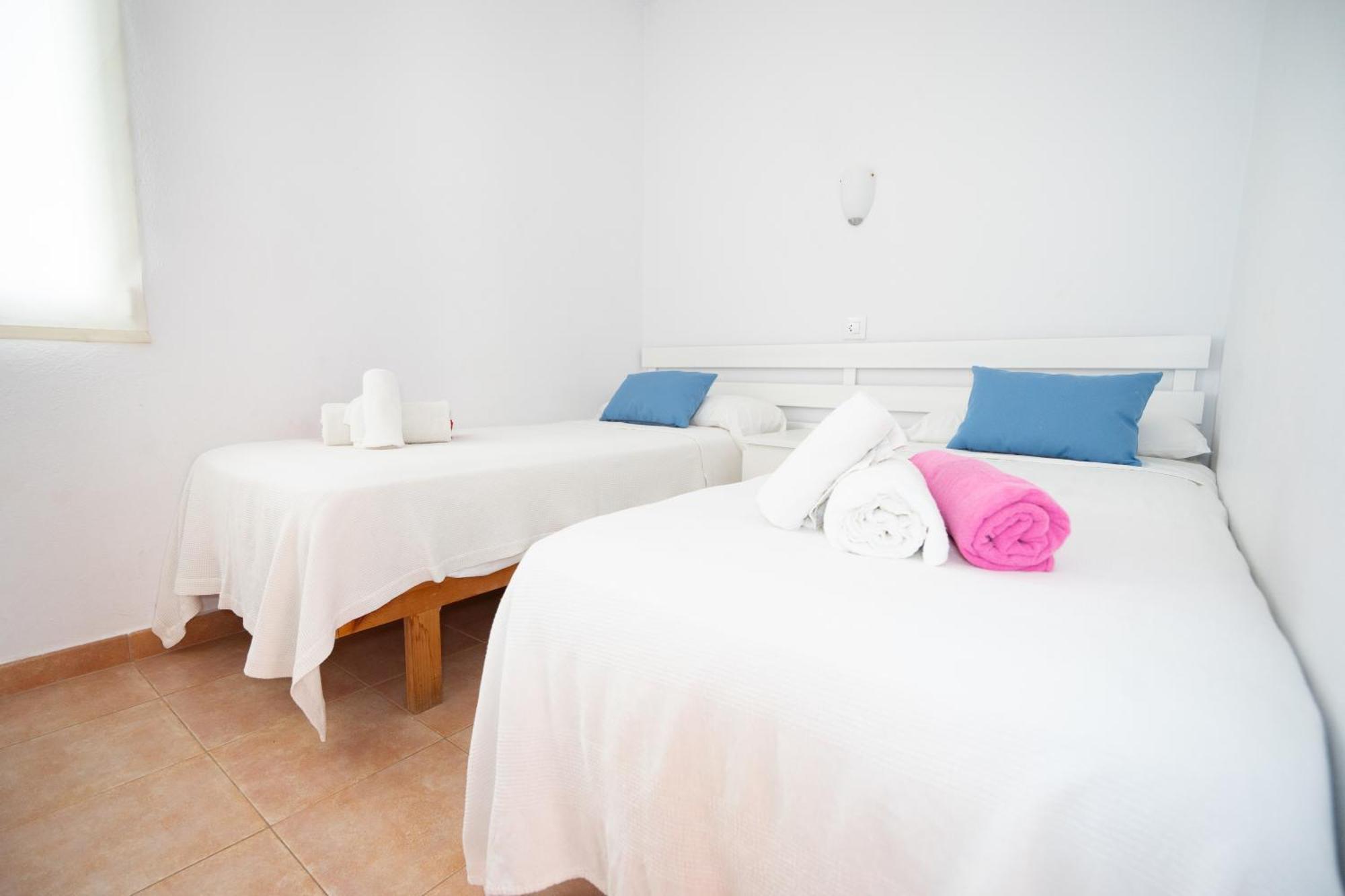 Apartamentos Annabel's 2-3 HABITACIONES Cala Galdana  Exterior foto